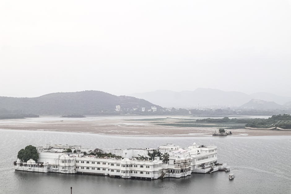 Palace on the Lake: Taj Lake Palace, Udaipur