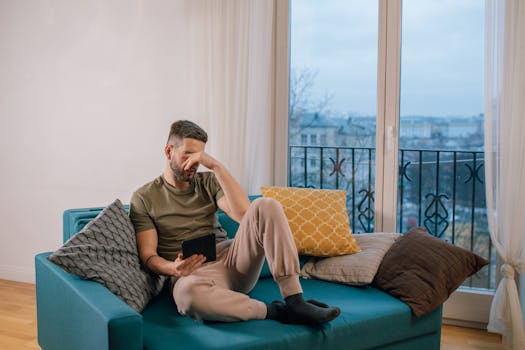 Paris Riverfront Hotels With Balcony Sofas and Candle Floors